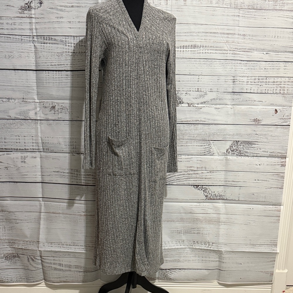 Elegant Gray Knit Long Cardigan